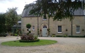 Westgate Manor
